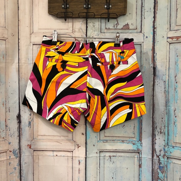 Tracy Negoshian shorts size 0 - Picture 3 of 3